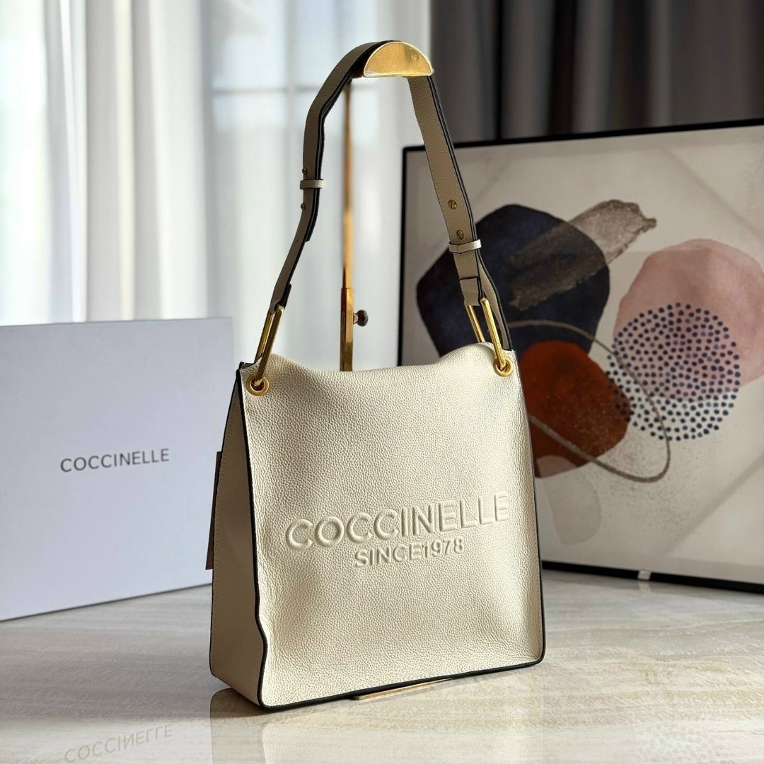 сумка coccinelle,сумка женская coccinelle,coccinelle сумка на плечо,сумка coccinelle черная,coccinelle b14 limited