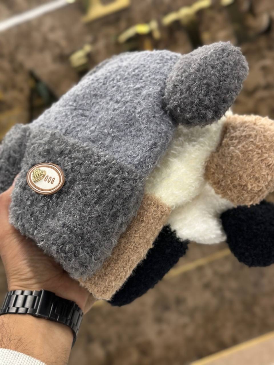 шапка плюшевая,шапка с медвежьими ушками,плюшевая шапочка,зимняя шапка,теплые шапки