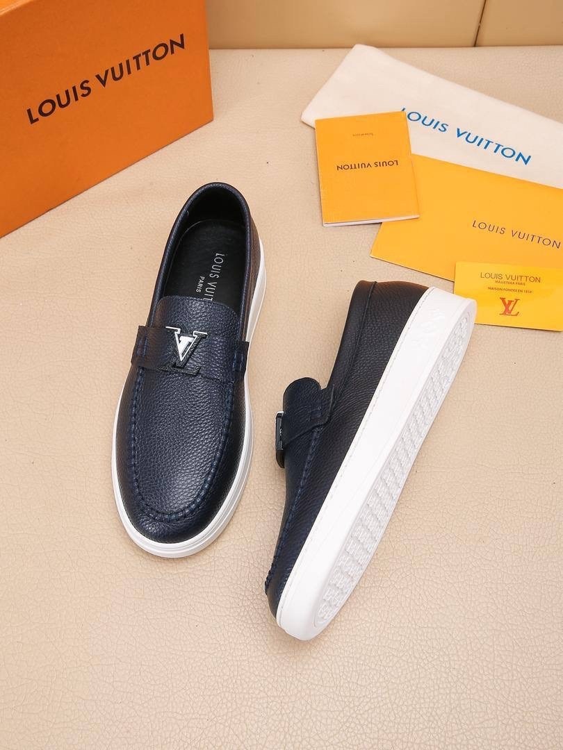 лоферы мужские луи виттон,лоферы louis vuitton,мокасины мужские луи виттон,кожаные мокасины louis vuitton синего цвета,мужские туфли луи виттон