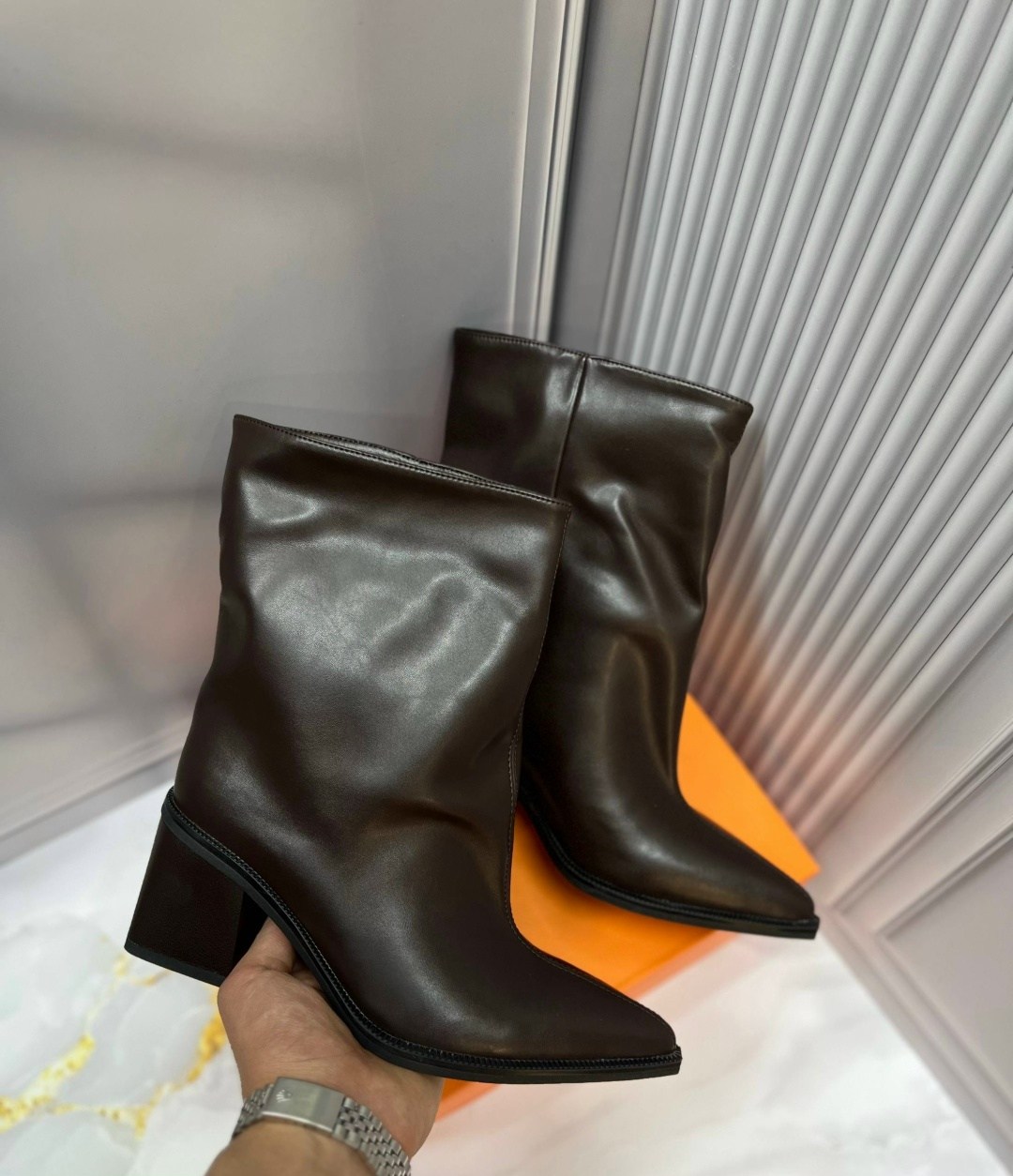 ,ботильоны женские,кожаные ботильоны, женская,ботильоны женские кожаные