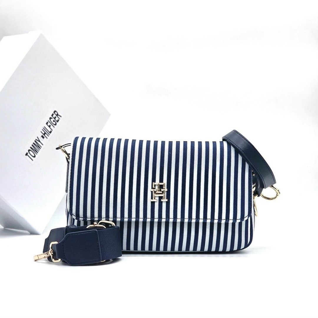 сумка tommy hilfiger женская,сумка томми хилфигер голубая,сумка через плечо tommy hilfiger,сумка tommy hilfiger,сумка кросс-боди tommy hilfiger