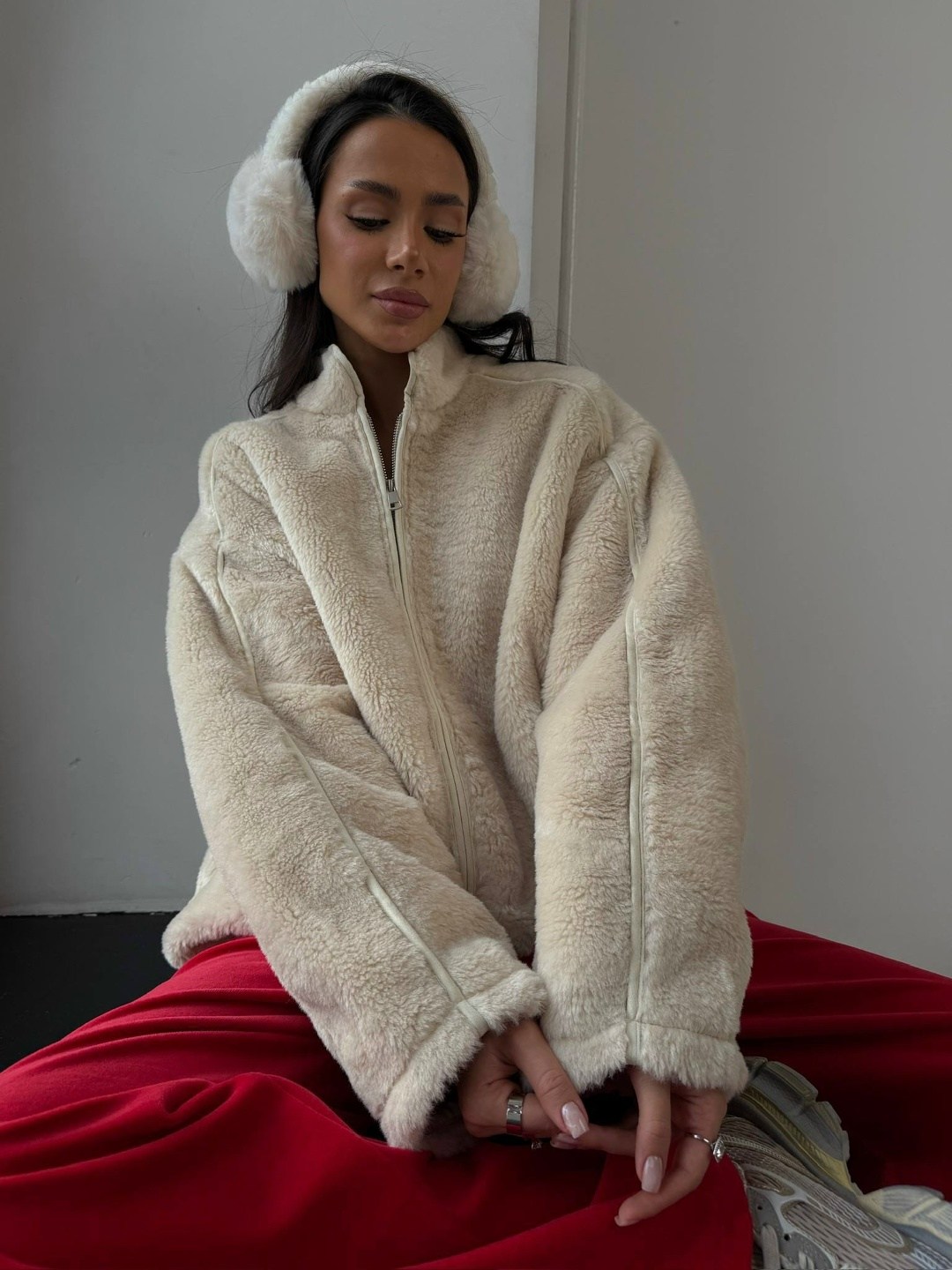 куртка-пуховик из натуральной замши,шуба искусственная,куртка-пуховик из натуральной замши (коричневый) для женщин,куртка-пуховик из натуральной замши 31373 (коричневый),куртка бомбер из норки со стой