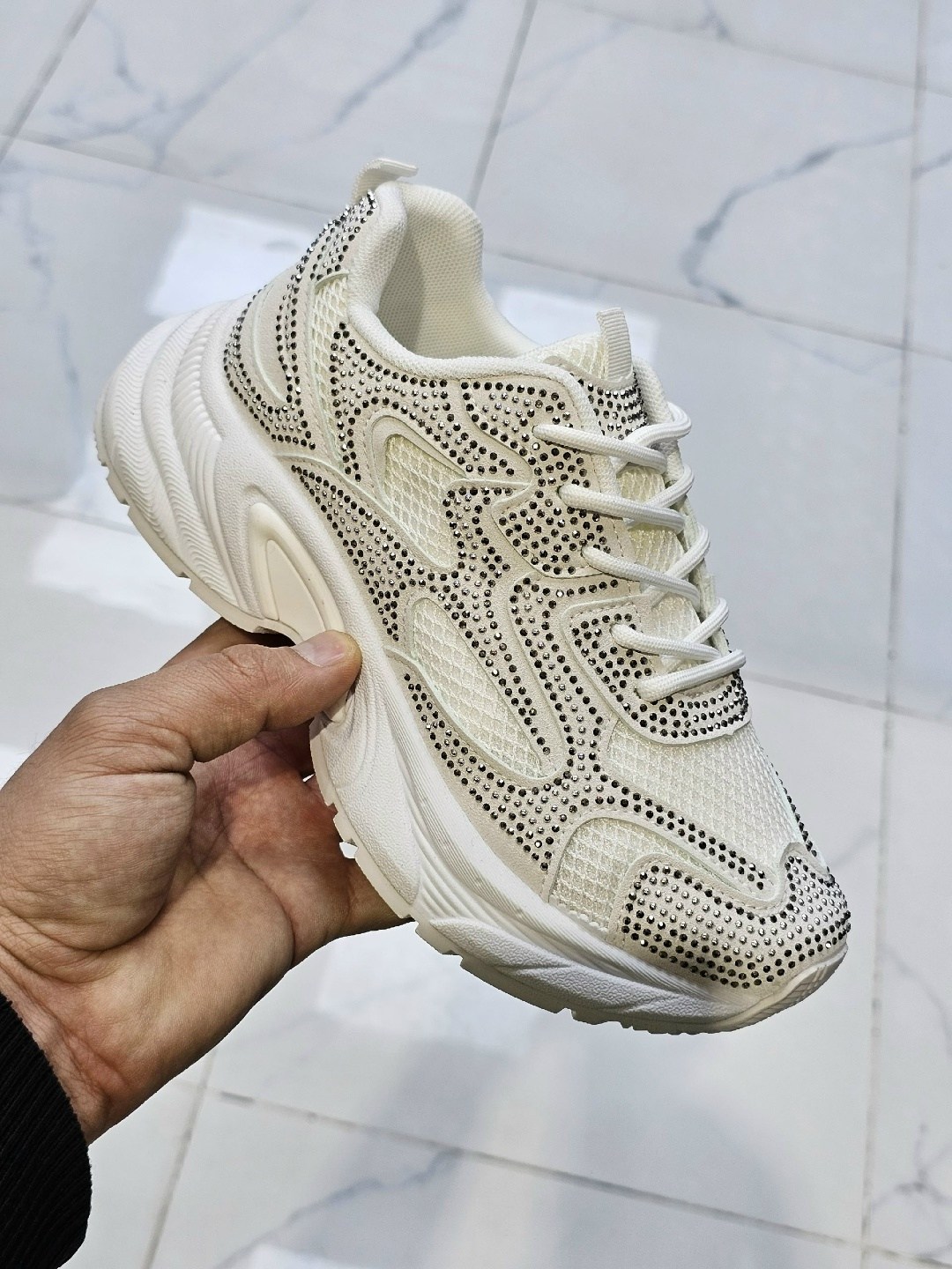 женские кроссовки,кроссовка,кроссовки бежевые,кроссовки,модные кроссовки