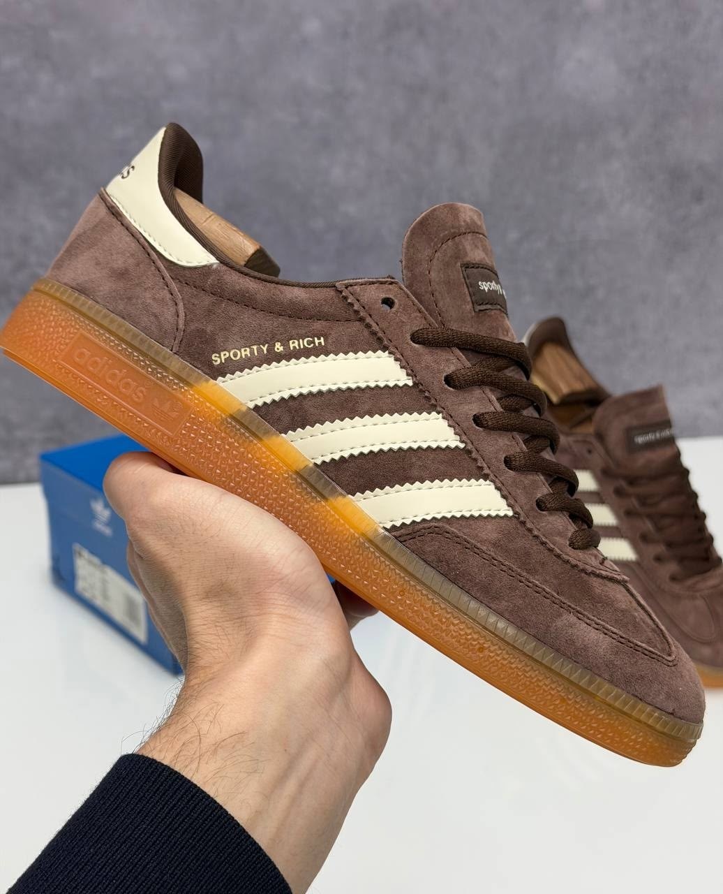 кроссовки adidas handball spezial sporty & rich на шнурках,кроссовки adidas handball spezial sporty & rich brown,кроссовки adidas handball spezial sporty & rich brown кеды,кеды adidas handball spezial