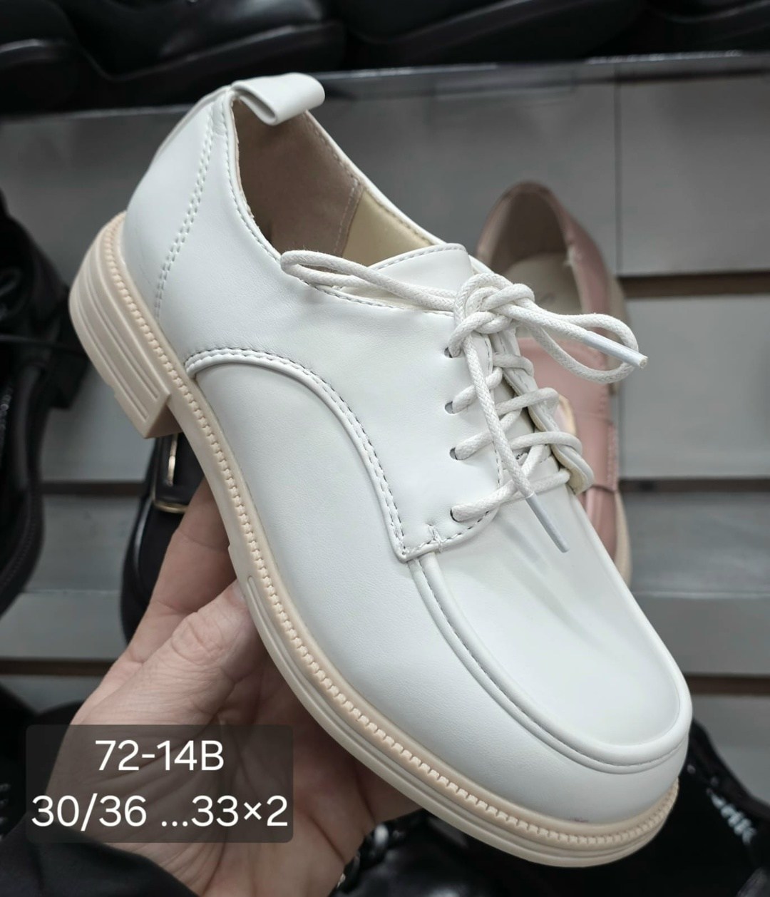 ,женские лоферы,лоферы женские черные, женская,лоферы renzoni