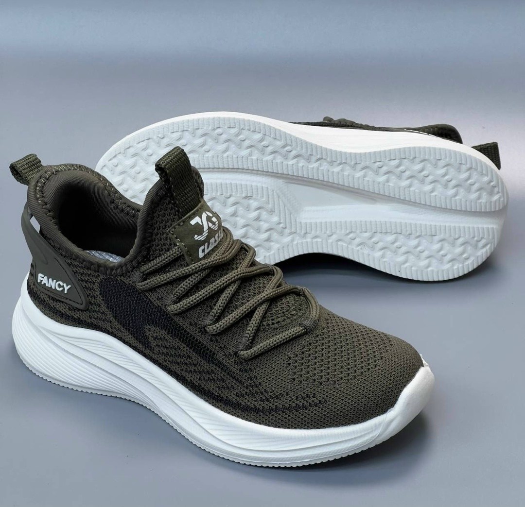 кроссовки,спортивная ,повседневные кроссовки,кроссовка мужской,мужские кроссовки