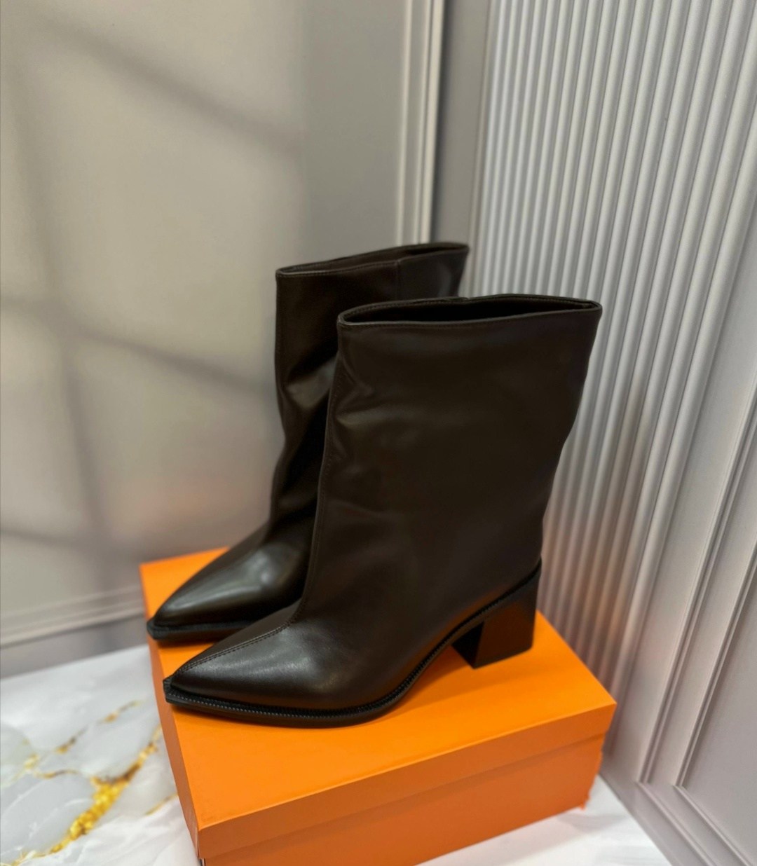 ,ботильоны женские,кожаные ботильоны, женская,ботильоны женские кожаные