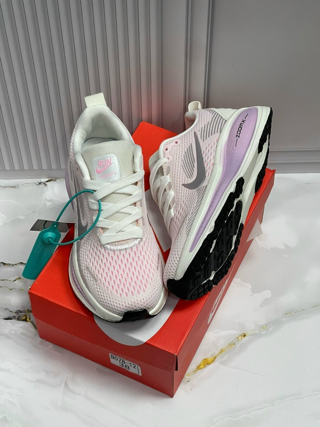 кроссовки nike женские,кроссовки nike,кроссовки,кроссовки nike air zoom vomero,женские кроссовки
