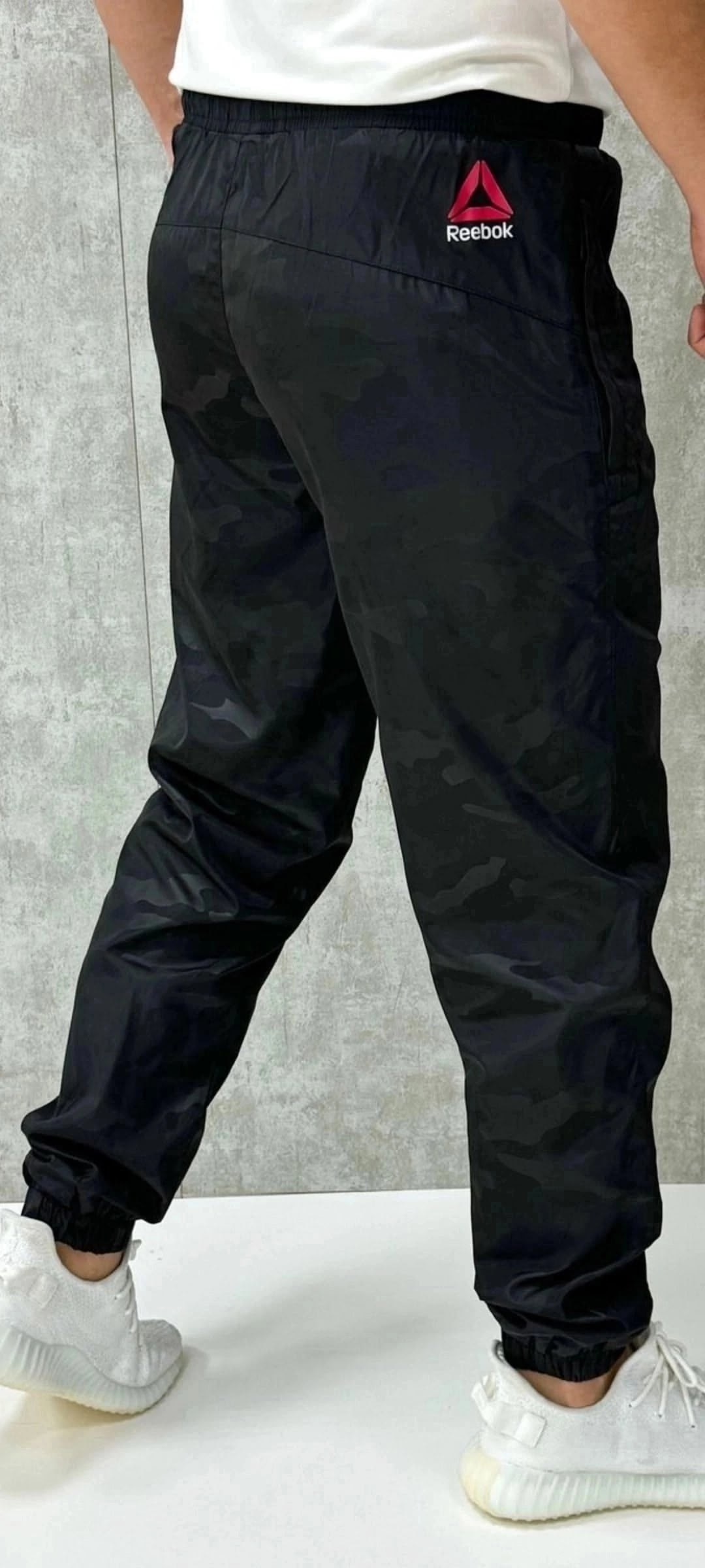 брюки мужские reebok,мужские спортивные брюки reebok,брюки спортивные reebok wor woven pant,спортивные брюки мужские reebok ow fleece lined pants черные,спортивные брюки мужские reebok ow fleece lined