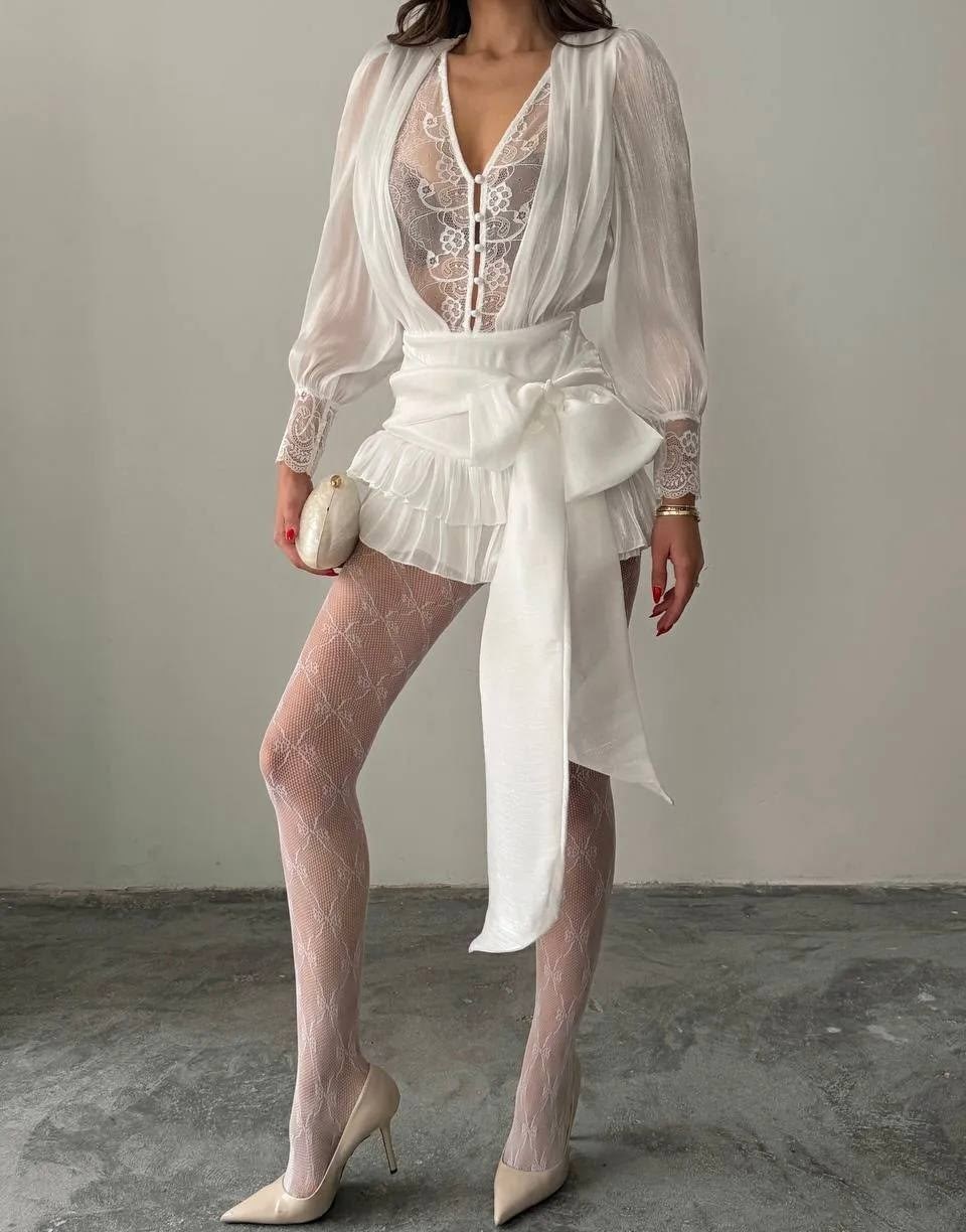 стильные наряды,блузка для женщин,модный наряд,платье стильное