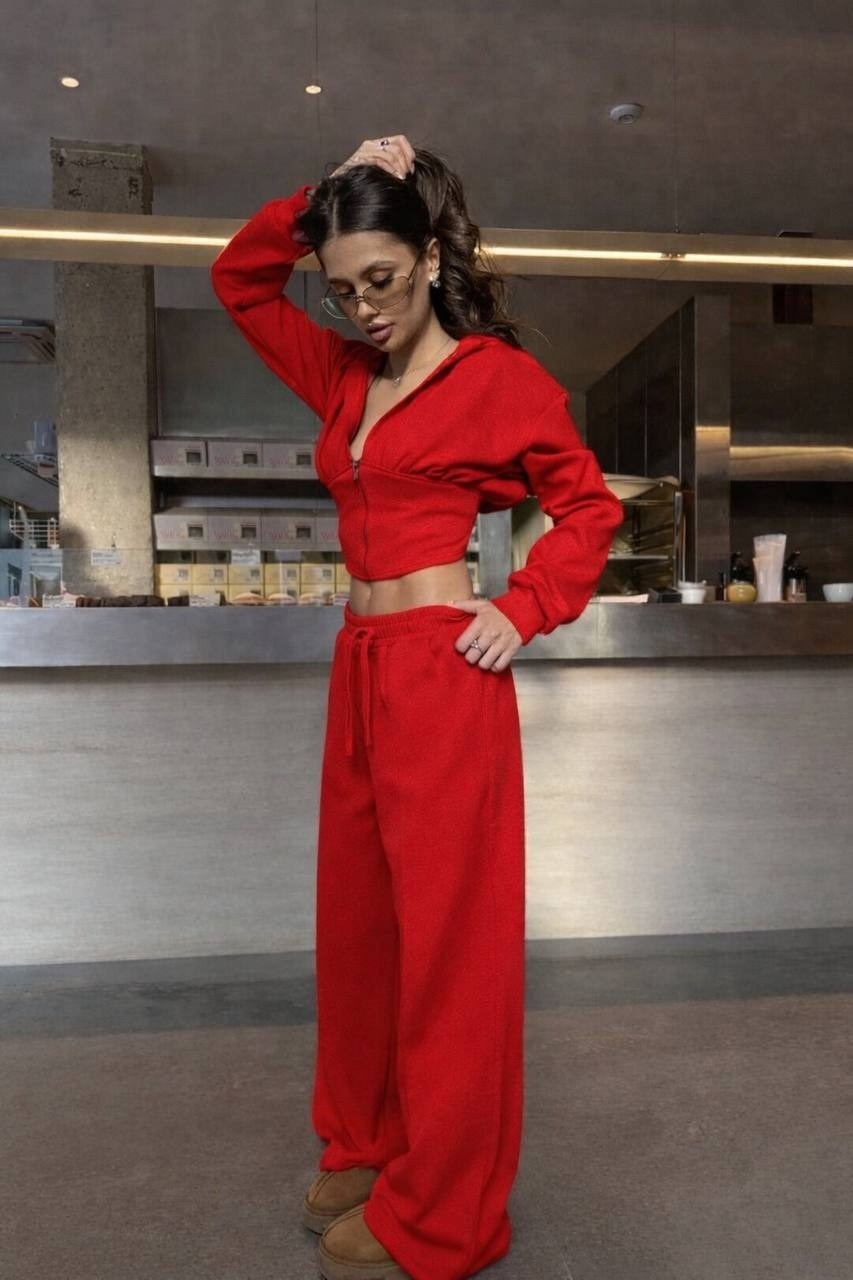 велюровый костюм,спортивный костюм велюровый,женский спортивный костюм,женский костюм,спортивный костюм для женщин