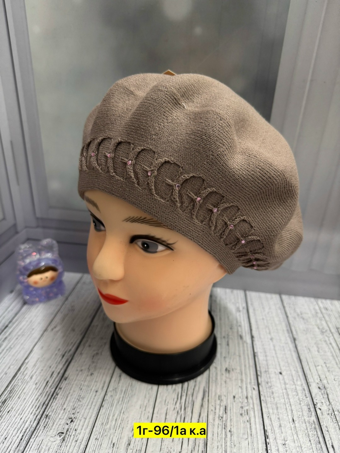 шапка для женщин,женская шапка,береты женские,шапка женская вязаная,берет