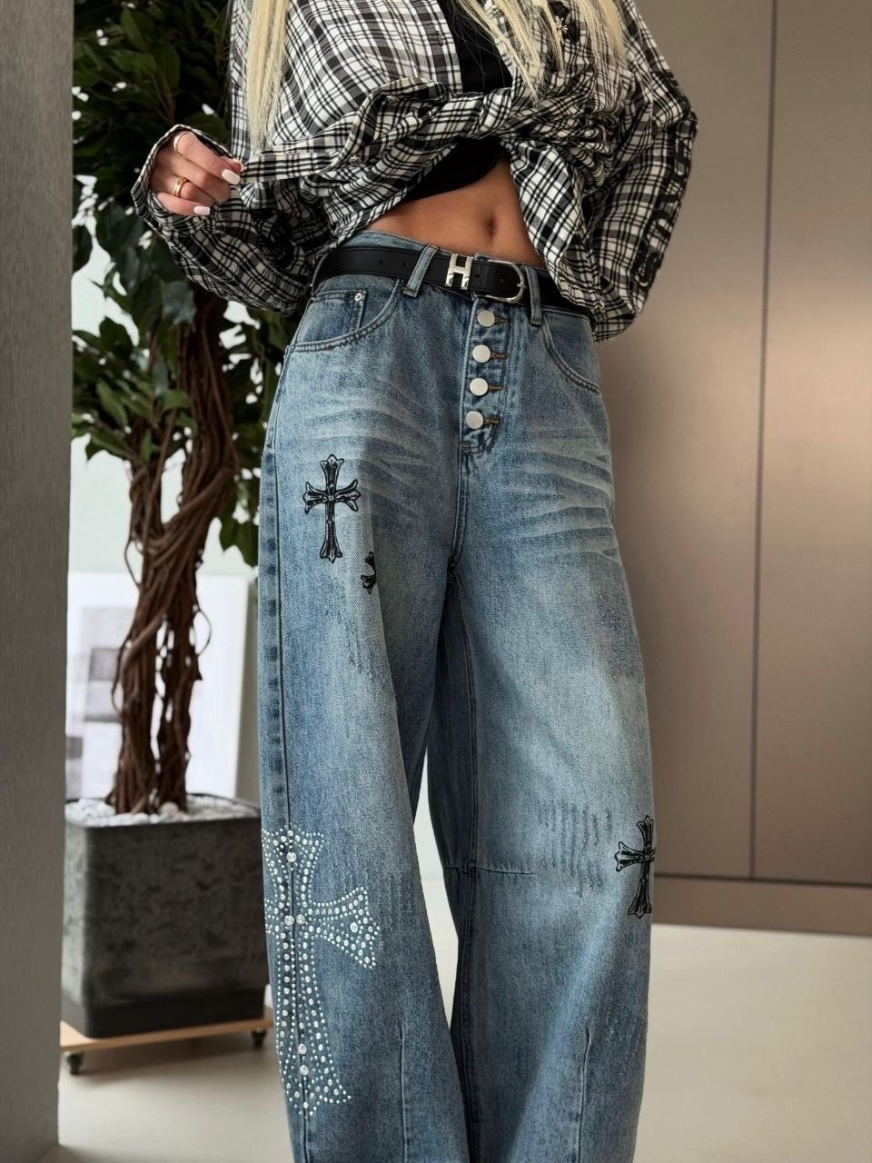 женские джинсы,джинсы,джинсы широкие женские,модные джинсы,джинсы широкие