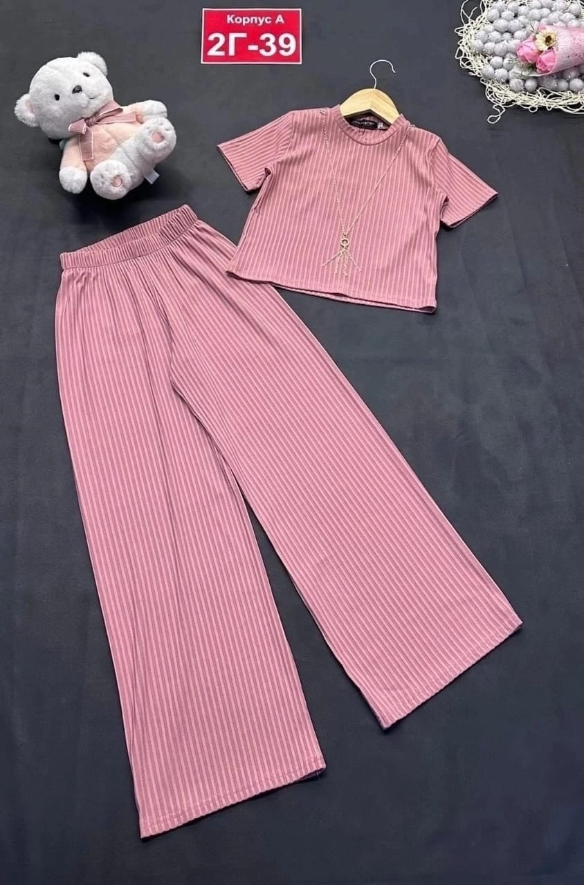 комплект двойка,стильные костюмы,костюм молочный,трикотажный костюм,костюм для девушек