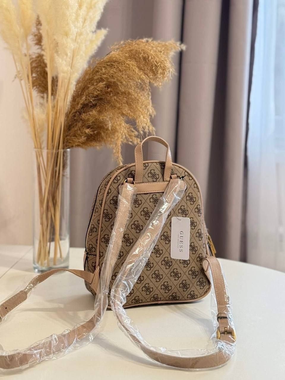 рюкзак guess,рюкзак женский guess,guess рюкзак серый,рюкзак женский guess hwsg6994330 антрацит,рюкзак guess черный