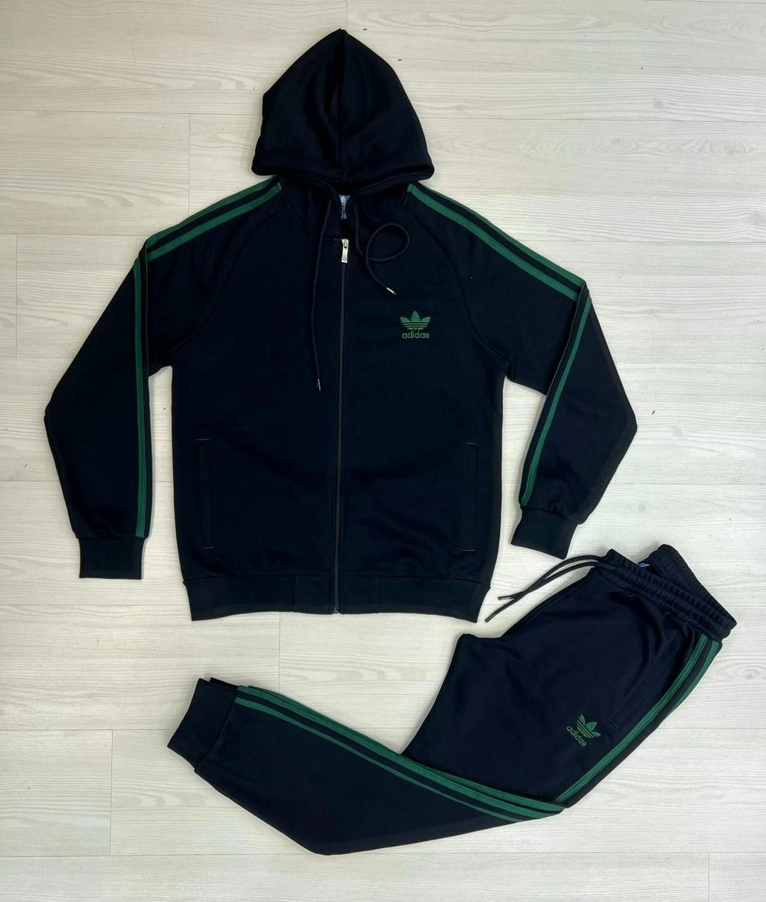 спортивные костюмы adidas,спортивный костюм мужской adidas,спортивный костюм adidas originals зеленый,костюм adidas,спортивный костюм адидас