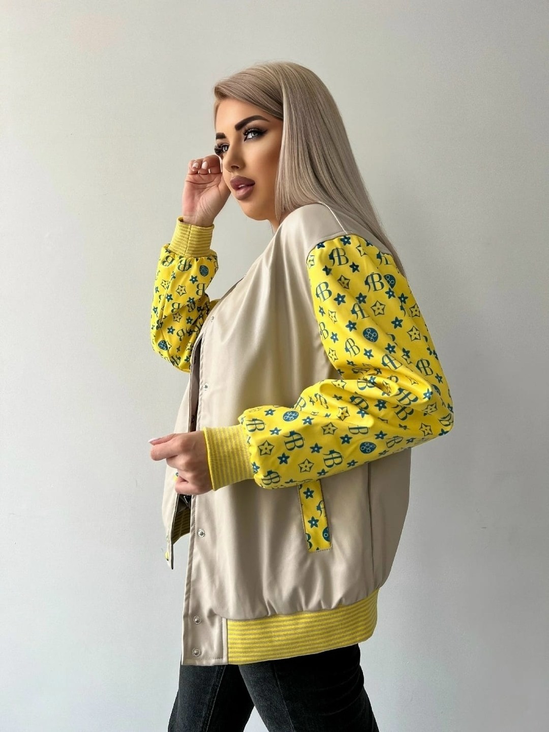 куртка бомбер,женская куртка бомбер,бомбер женская,женская куртка,трикотажная куртка