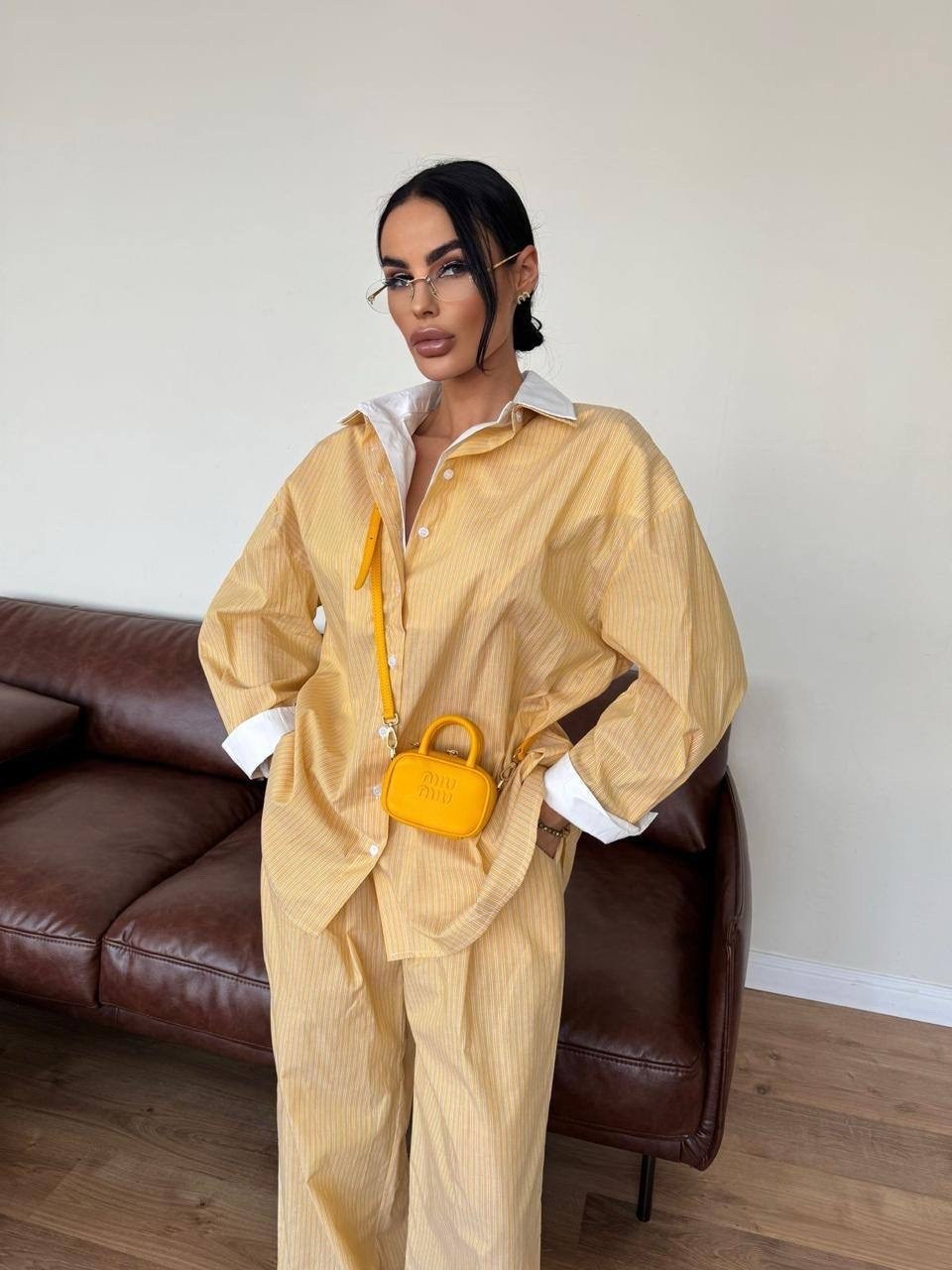 стильные женские костюмы,костюм брючный лен,брючные женские костюмы,женские костюмы,костюм желтый