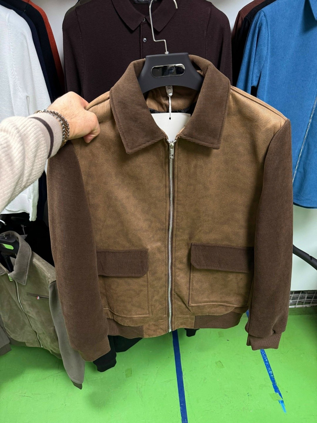 куртка замшевая мужская,куртка мужская loro piana lux-109822,мужская кожа замшевая куртка фирмы канада.,замшевая куртка,кожаная куртка