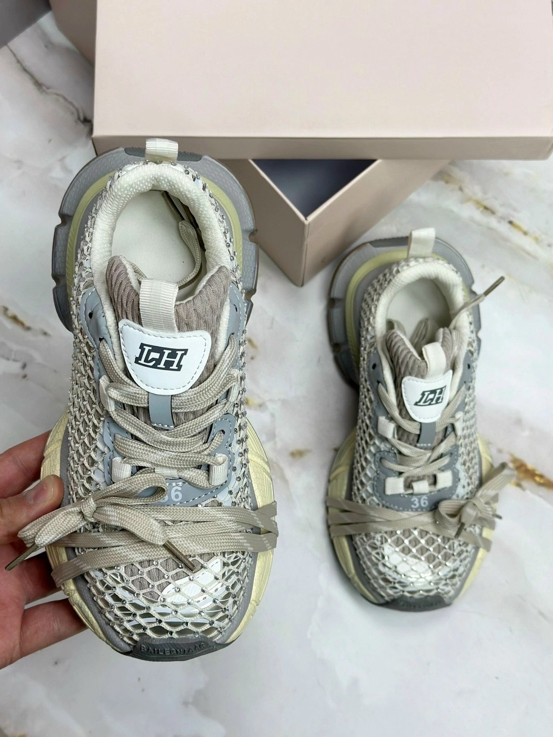 кроссовки модные,кроссовки женские balenciaga,кроссовки balenciaga,кроссовки,женские кроссовки