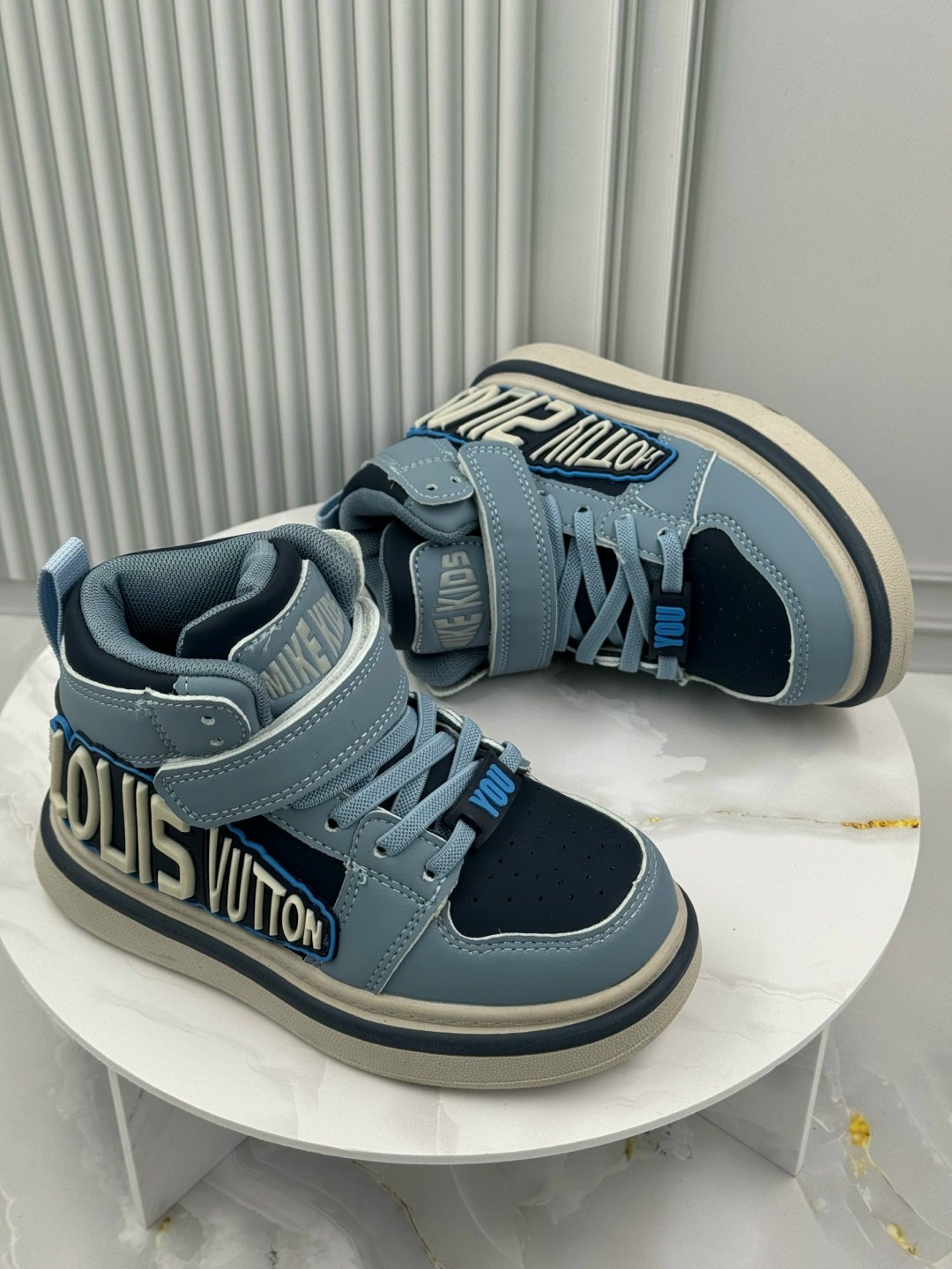 ,кроссовки мальчику,детские кроссовки,спортивная ,louis vuitton кроссовки мужские