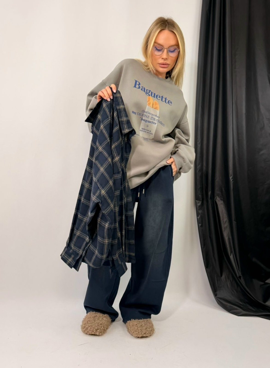 рубашка оверсайз удлиненная в клетку annemore,рубашка в клетку оверсайз удлиненная,рубашка в клетку оверсайз,женская рубашка в клетку,рубашка в клетку