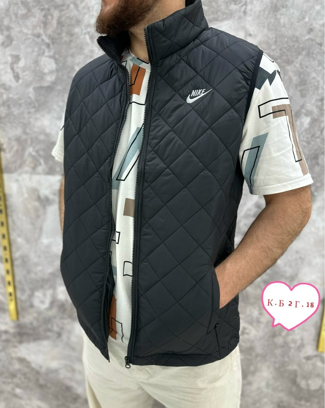 жилетка мужская,жилет мужской,жилетка nike,безрукавка мужская,безрукавка мужская крутая