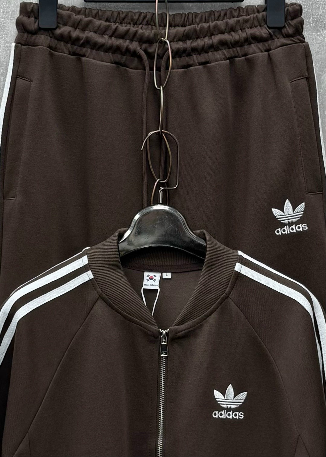 спортивный костюм adidas originals,спортивный костюм adidas,комплект одежды adidas sportswear,спортивный костюм адидас,костюм адидас