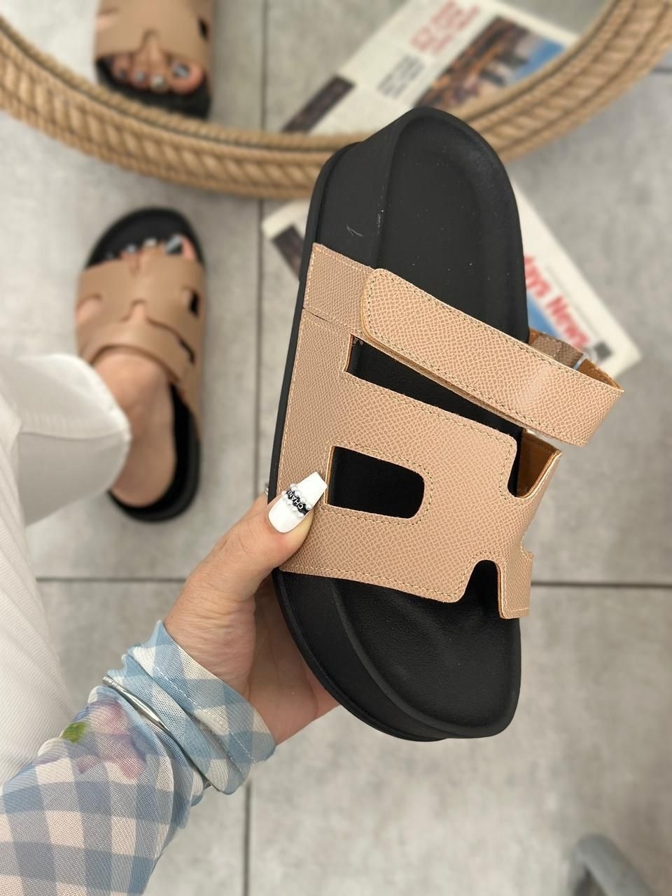 шлепанцы hermes,тапочки hermes,шлепанцы стильные,сандали,сандали гермес