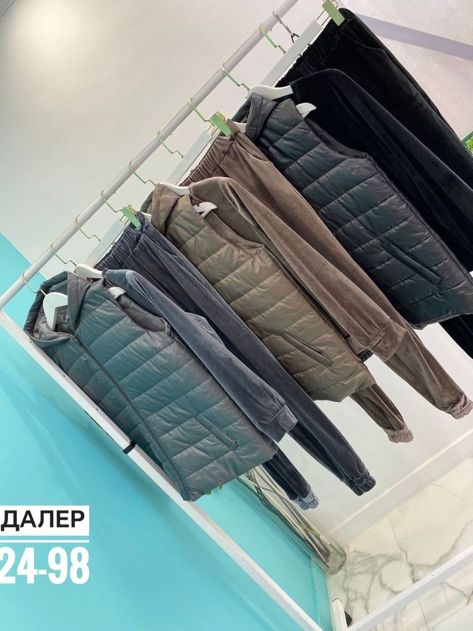 спортивно-прогулочный костюм женский тройка,костюм женский тройка спортивный,спортивные костюмы женские,костюм женский на флисе,спортивный костюм женский теплый тройка