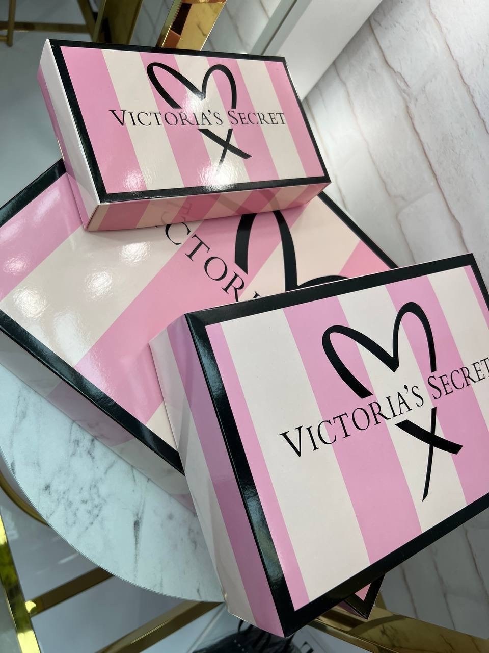 виктория сикрет пакет,подарочный пакет victoria’s secret,подарочный пакет victoria's secret,подарочные пакеты,пакет victoria secret бумажный подарочный