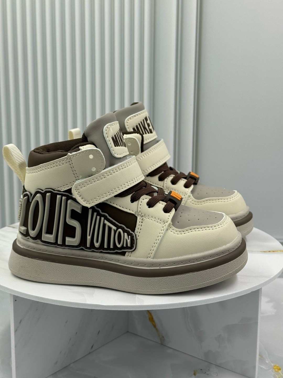 ,кроссовки мальчику,детские кроссовки,спортивная ,louis vuitton кроссовки мужские