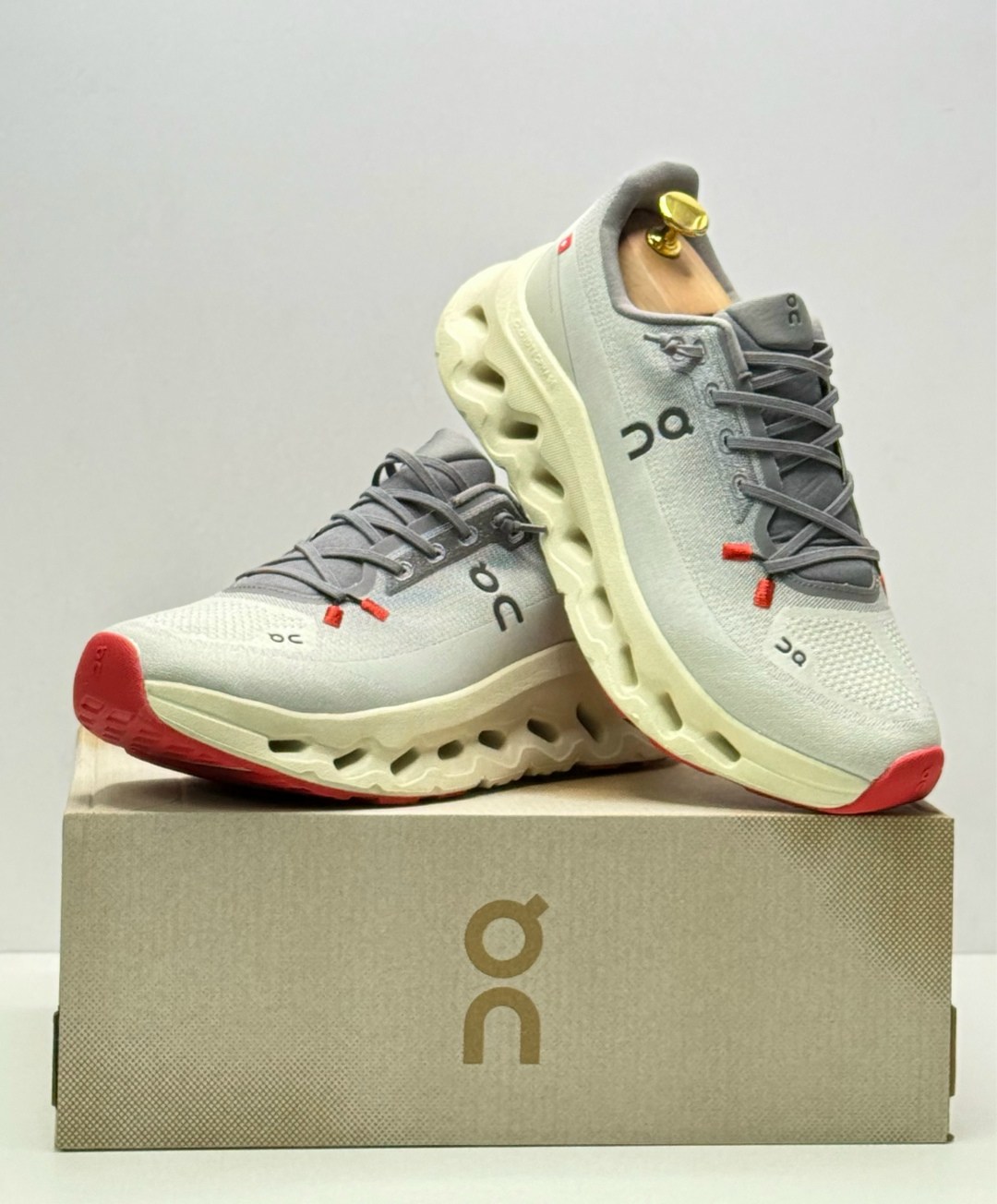 кроссовки,кроссовки cloudtilt on,кроссовки мужские женские,женские кроссовки,кроссовки cloudtilt "cinder/sand" on running