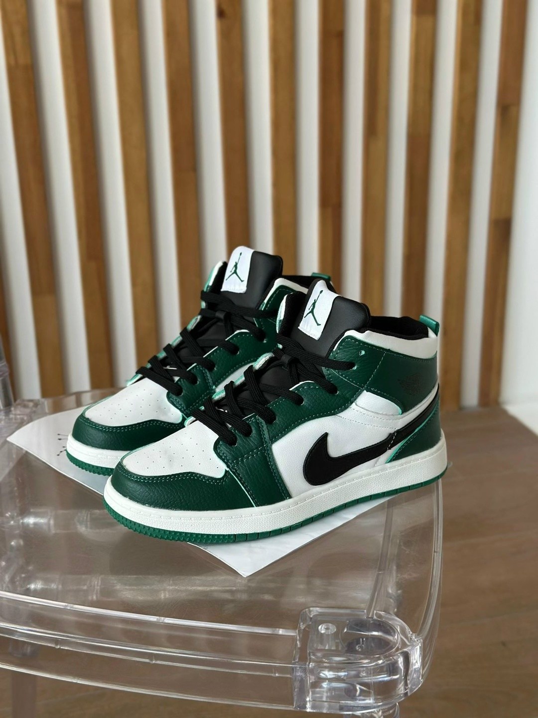 кроссовки найк женские белые кожаные высокие,кроссовки белые nike air force,кроссовки женские nike air force,кроссовки nike air force 1 белые,nike air force 1 mid white