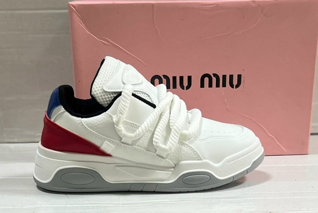 кроссовки женские,белые кроссовки,белые кроссовки женские,кроссовки повседневные,кроссы женские