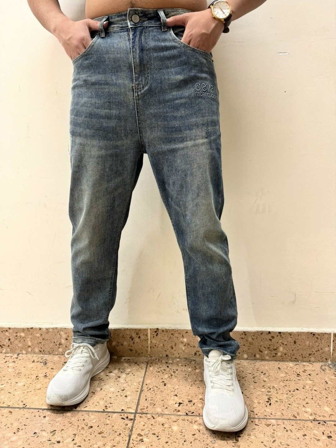 мужские джинсы,джинсы банан мужские,джоггеры джинсы,брюки джинсы,джинсы бананы зауженные