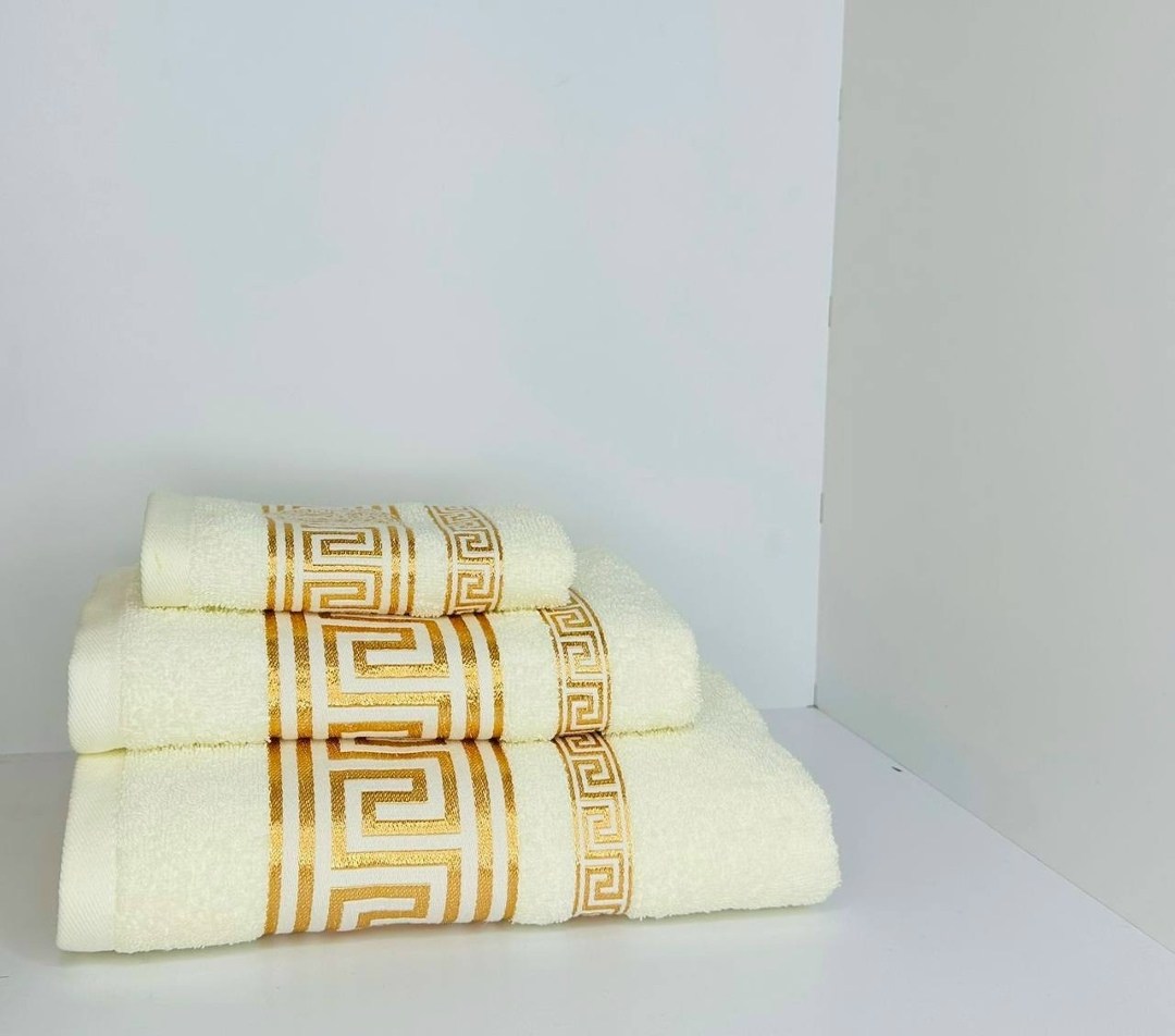 полотенце от,полотенце хлопковое,полотенца махровые версаче,полотенце голубое,полотенце банное версаче