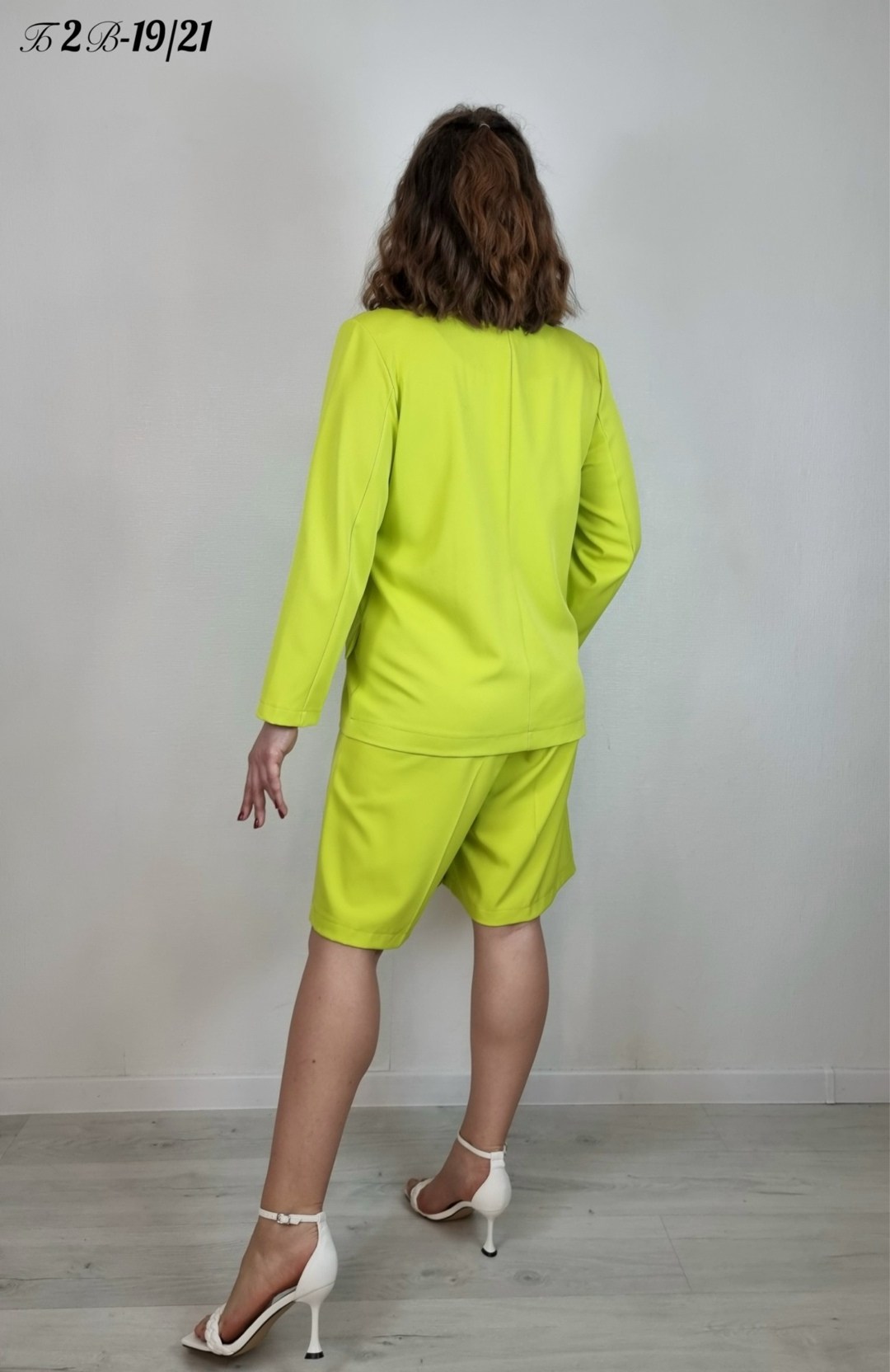 оранжевый костюм,женские костюмы больших размеров,оранжевый костюм женский, больших размеров,костюм женский летний большие размеры