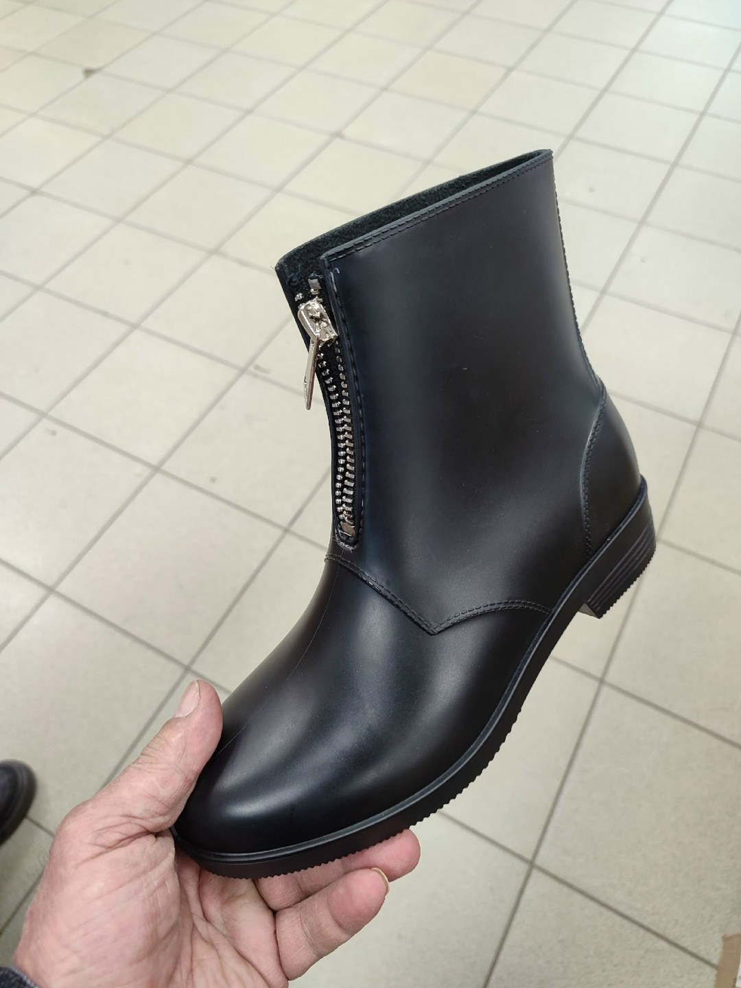 ,полусапоги женские с резинкой,женские резиновые сапоги,резиновые полусапожки,резиновые сапоги