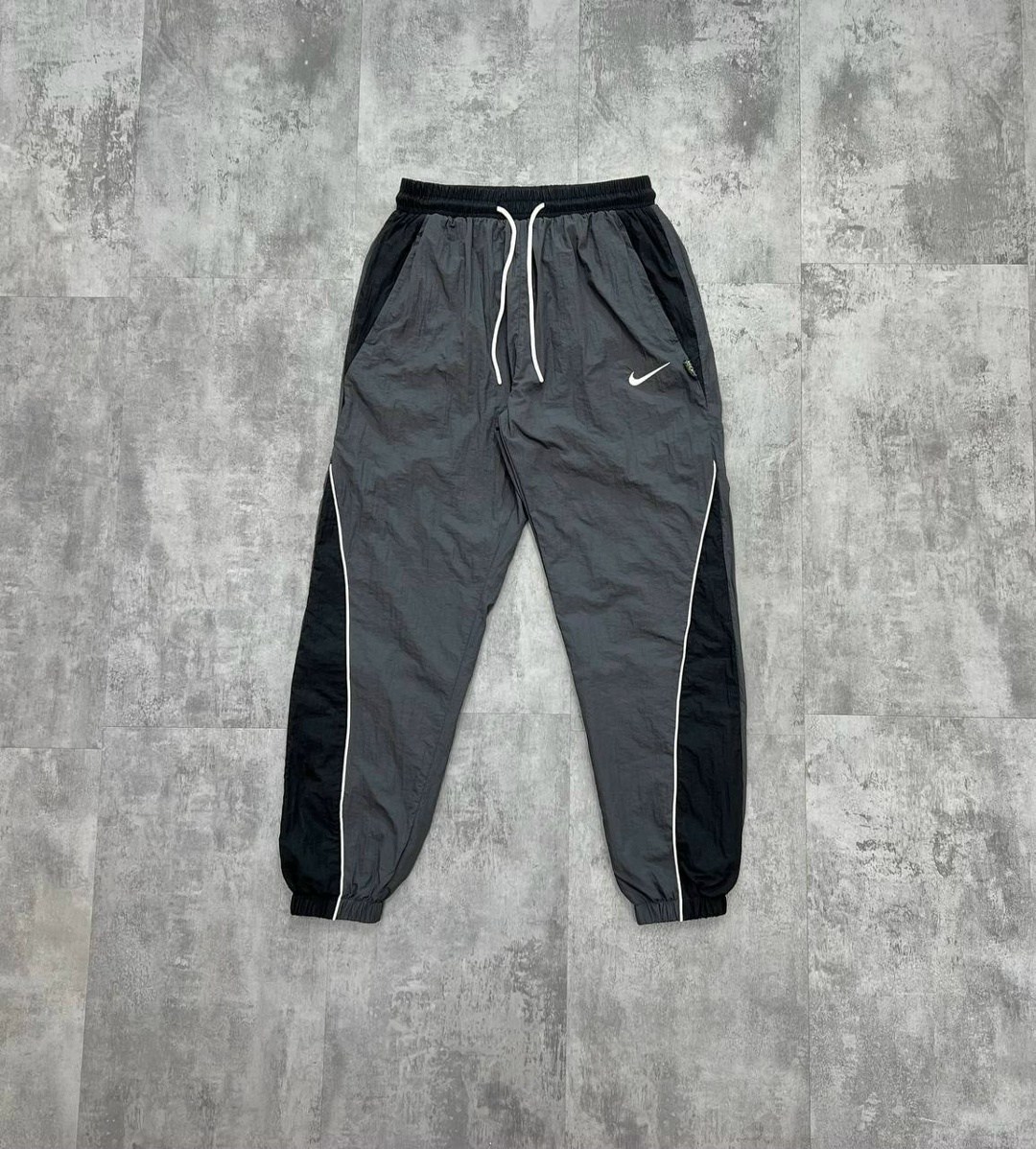 спортивные штаны nike,штаны nike,спортивные брюки плащевка,спортивные штаны nike плащевка,спортивный брюки