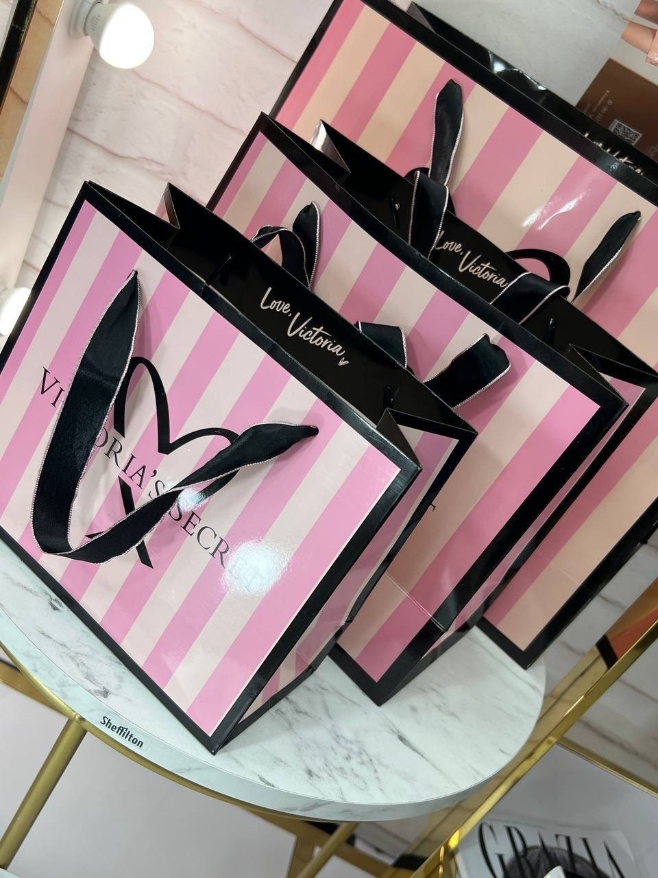 виктория сикрет пакет,подарочный пакет victoria’s secret,подарочный пакет victoria's secret,подарочные пакеты,пакет victoria secret бумажный подарочный