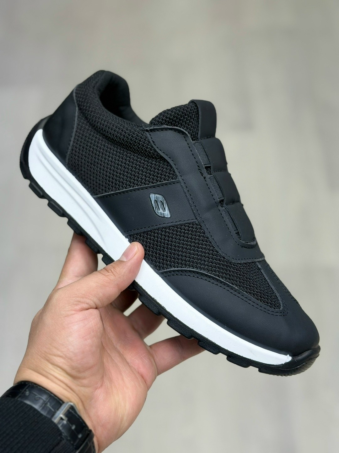 ,кроссовка мужской,повседневные кроссовки,кроссовки для мужчин,мужские кроссовки