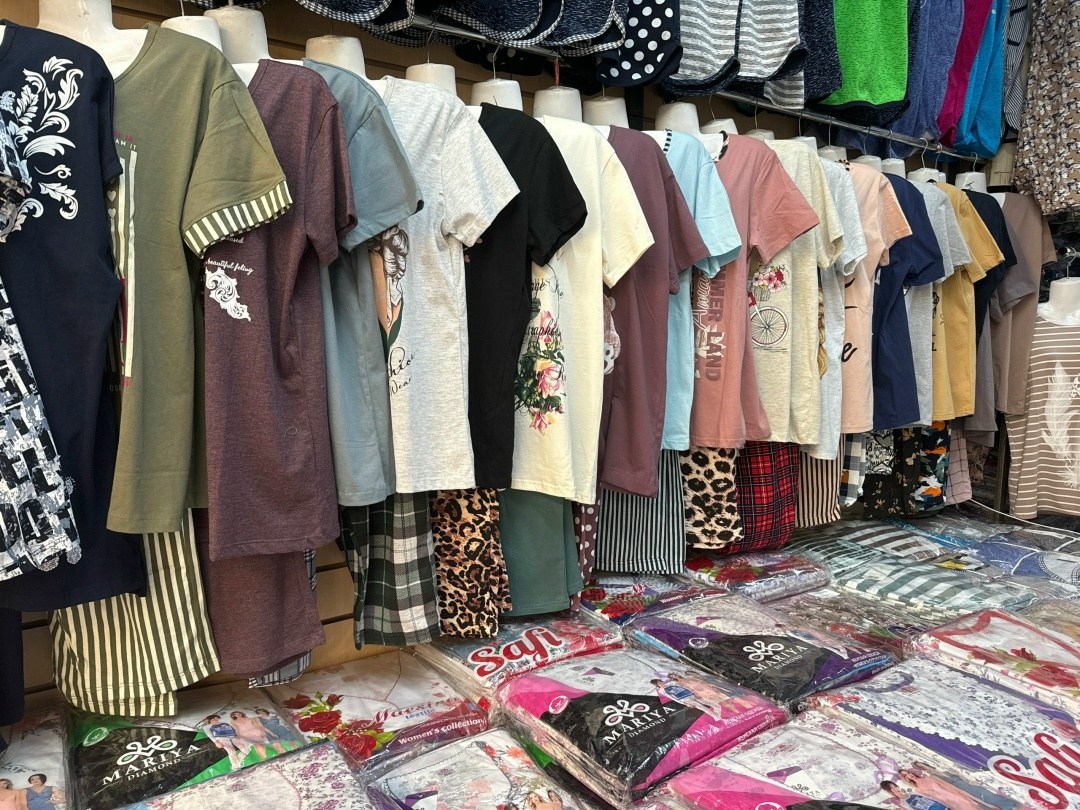 женская пижама с бриджами,пижама с бриджами,женская пижама,комплект домашний пижама с бриджами,пижама с бриджами новогодняя lama style