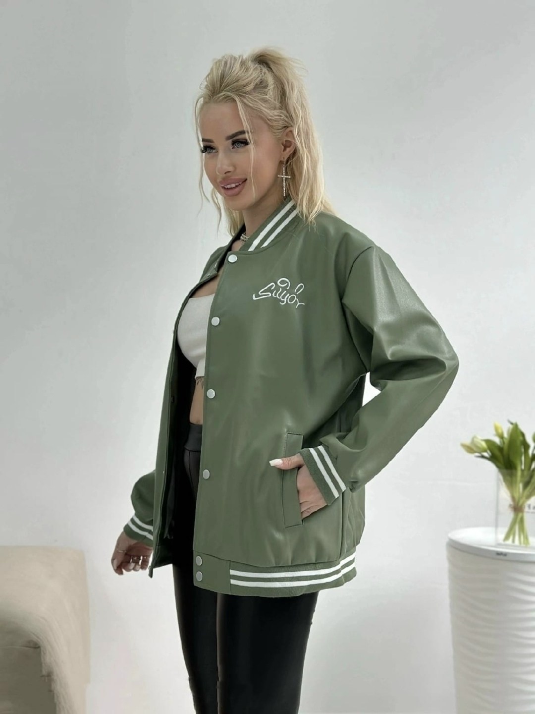 бомбер женская,куртка бомбер,одежда бомбер,куртка бомбер женская,куртка из экокожи