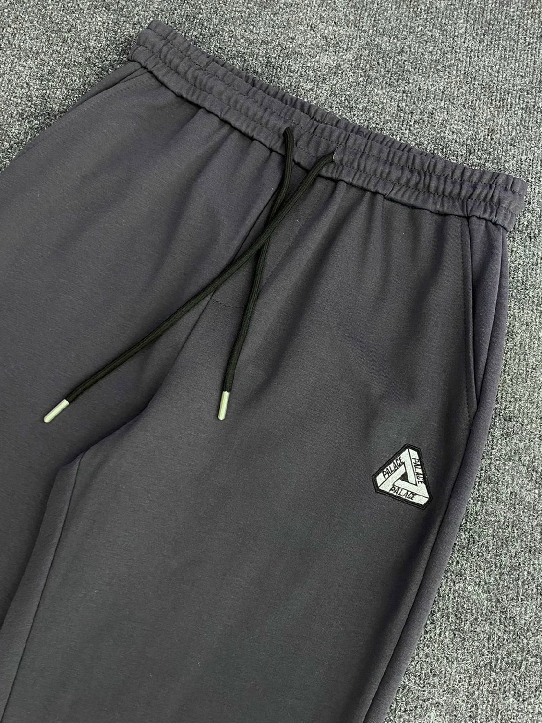 спортивные штаны,спортивные мужские штаны,брюки спортивные мужские,брюки спортивные,спортивные штаны adidas