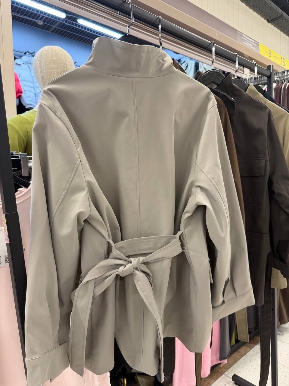 куртка бомбер женская,куртка кожаная,женская куртка,куртка,куртка укороченная