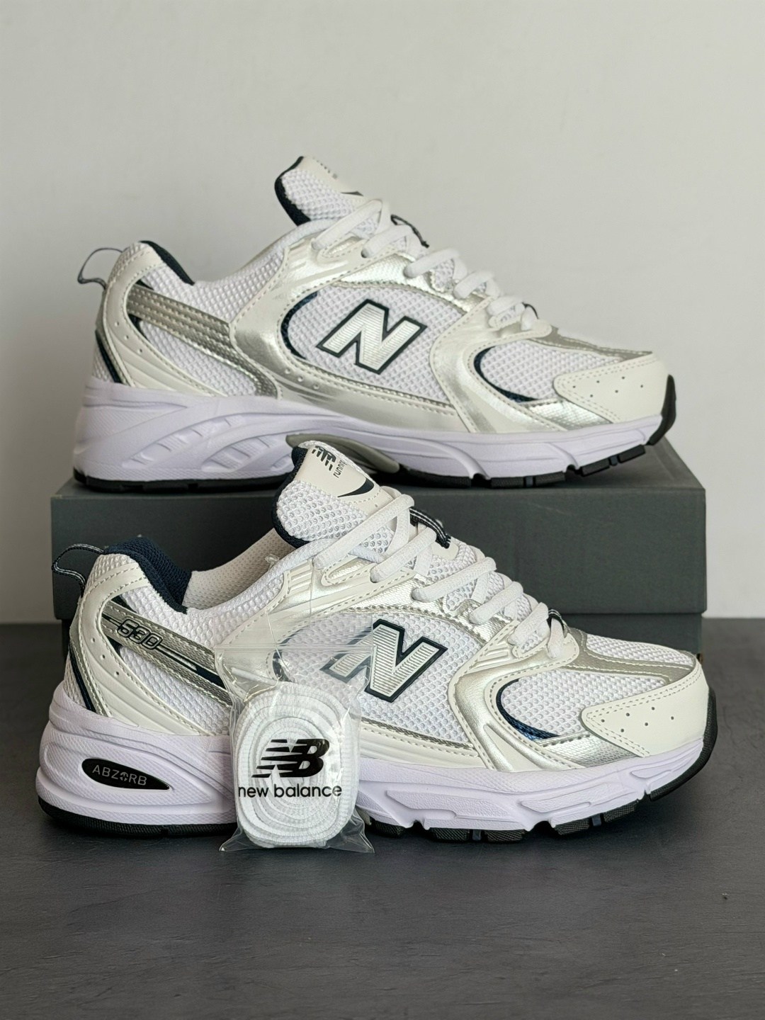 кроссовки new balance 530,new balance 530 white silver navy,кроссовки new balance,кроссовки new balance 530 white silver,кроссовки new balance 530 женские