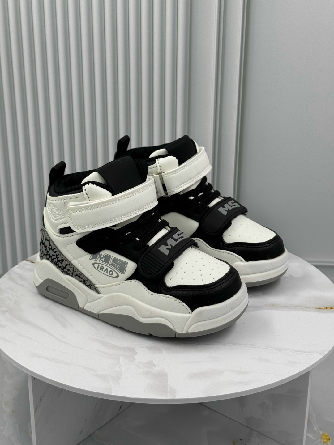 ,кроссовки мальчику,детские кроссовки,спортивная ,louis vuitton кроссовки мужские