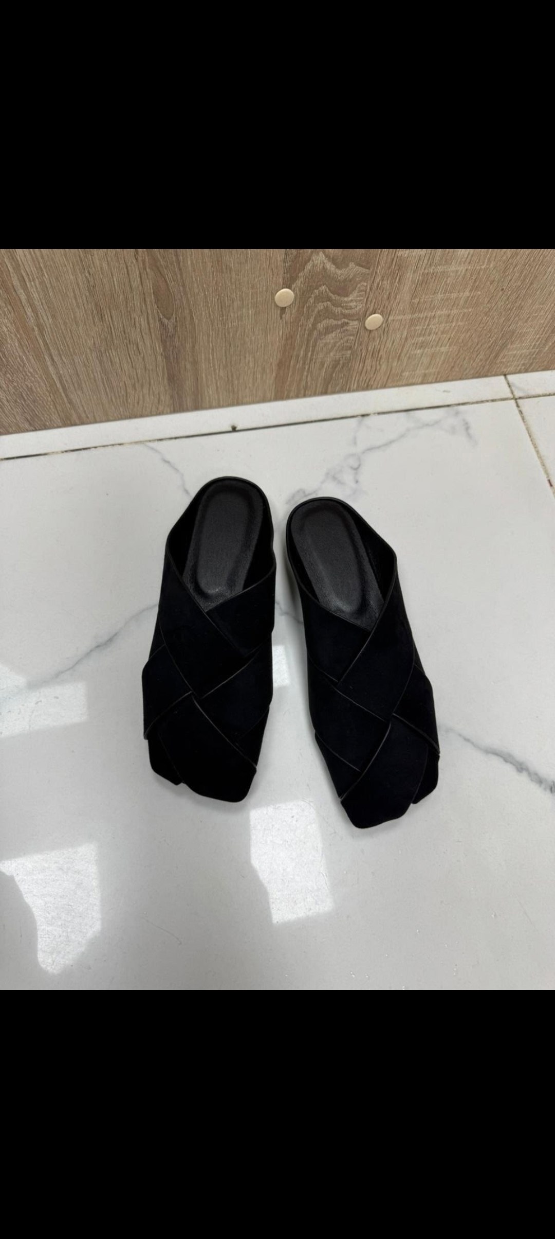 тапочки модные,шлепанцы женские,,модные шлепанцы,шлепанцы боттега венета