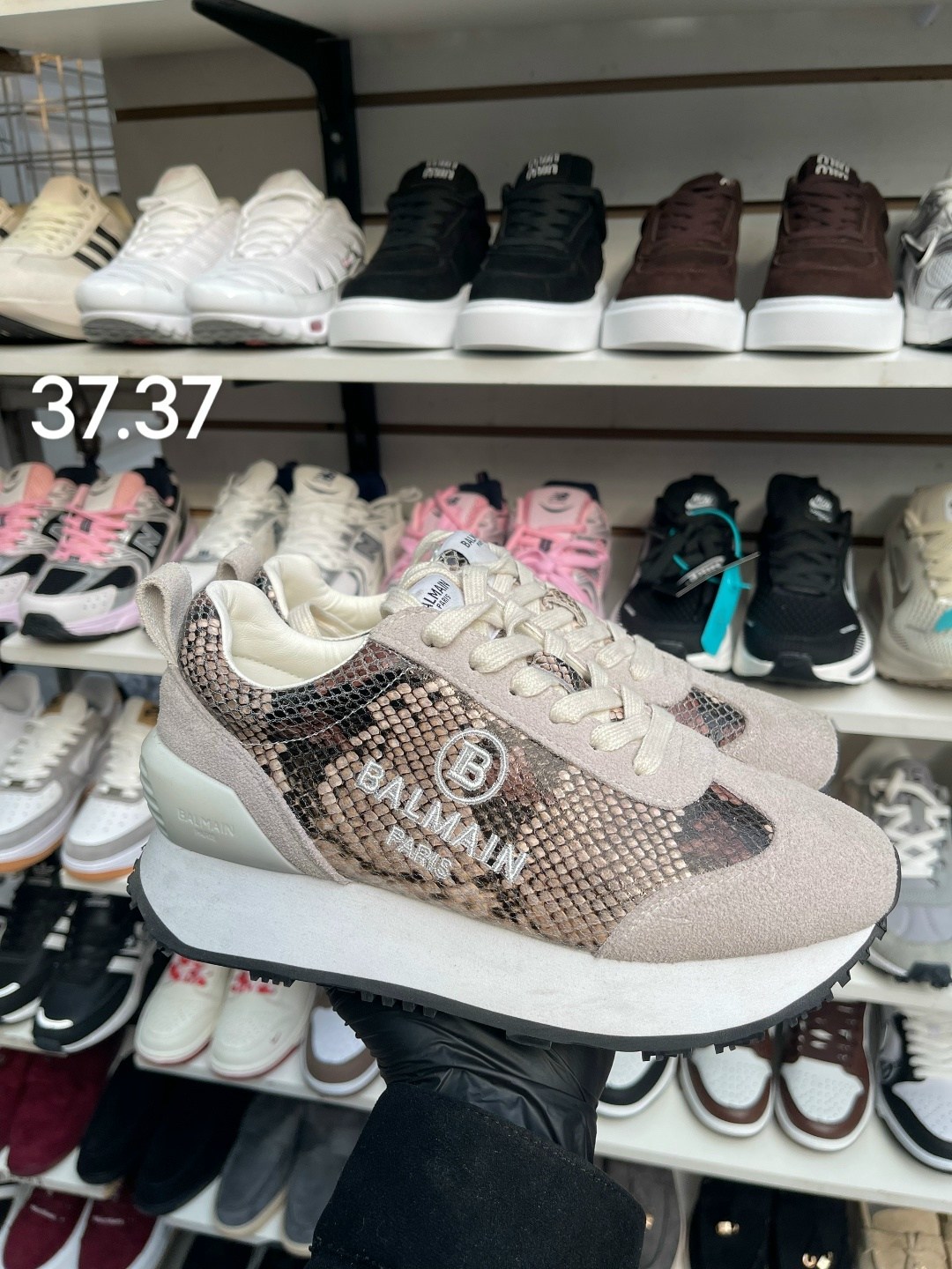 ,кроссовки adidas samba,женские кроссовки adidas,кроссовки adidas,адидас самба кроссовки женские